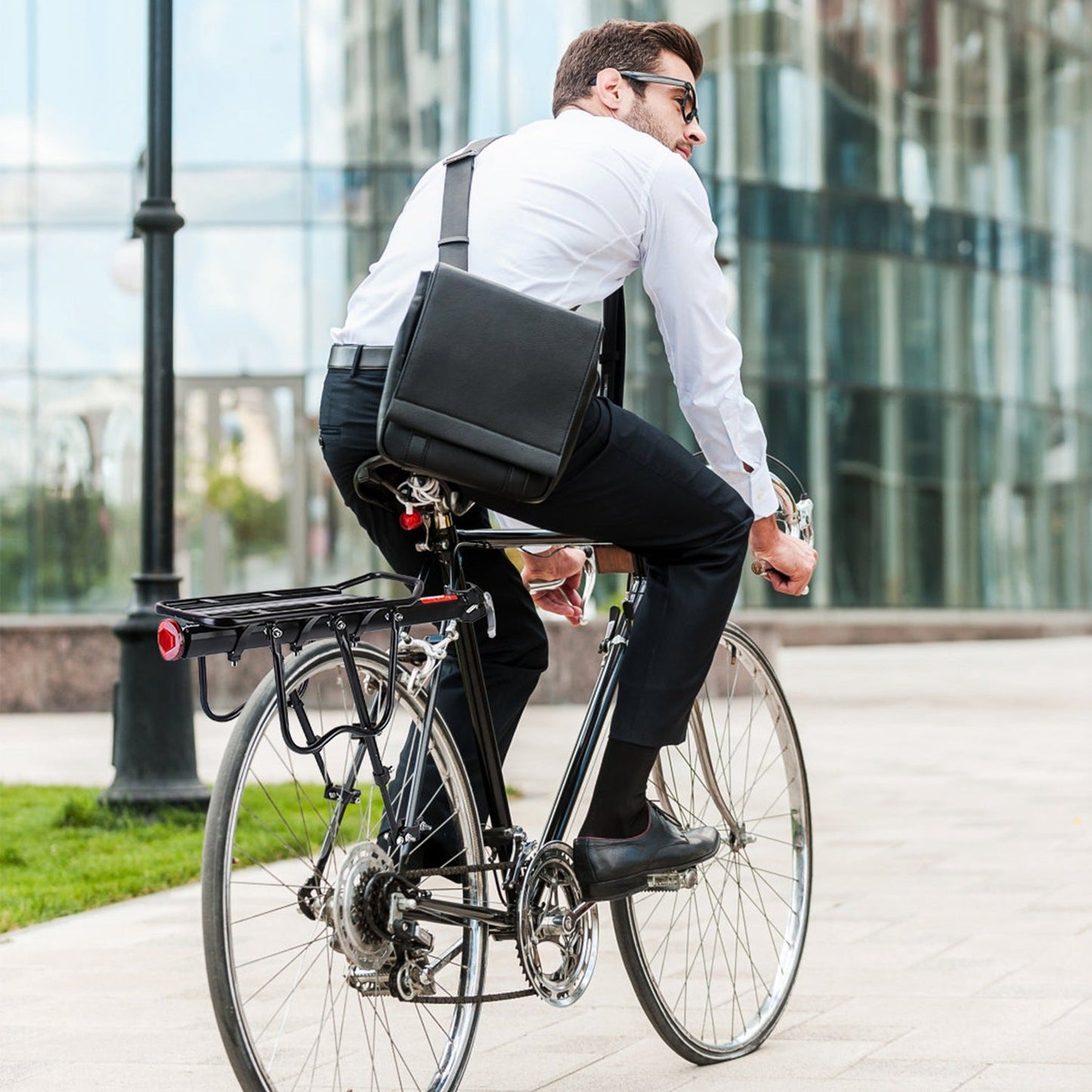 Skorter | Adjustable bike cargo rack