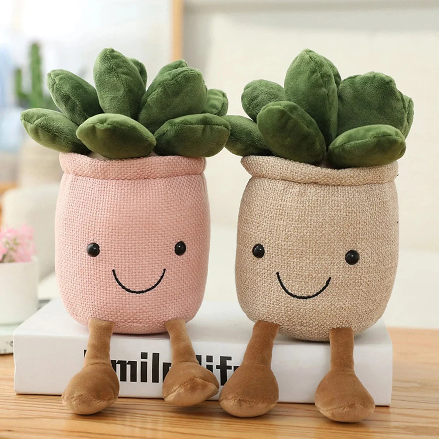 Skorter | Adorable Succulent Plush Cushion: Soft, Cuddly Plant Decoration