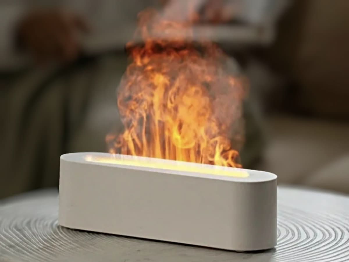 Skorter | Flame Effect Air Humidifier and Aromatherapy Diffuser