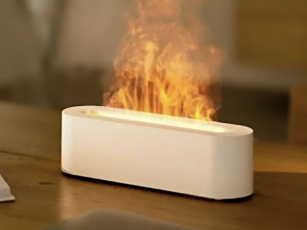 Skorter | Flame Effect Air Humidifier and Aromatherapy Diffuser