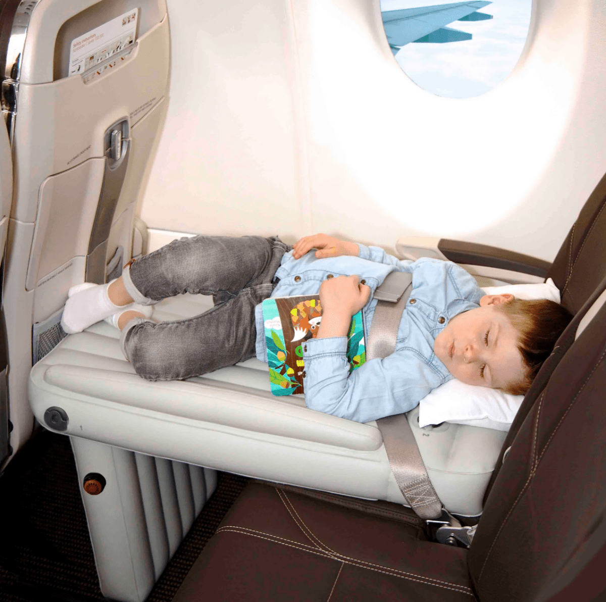 Skorter | CloudNap Travel Bed – Inflatable Plane Comfort for Kids