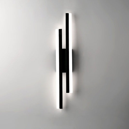 Skorter | Alana Wall Lamp in Black and Gold Elegant and durable