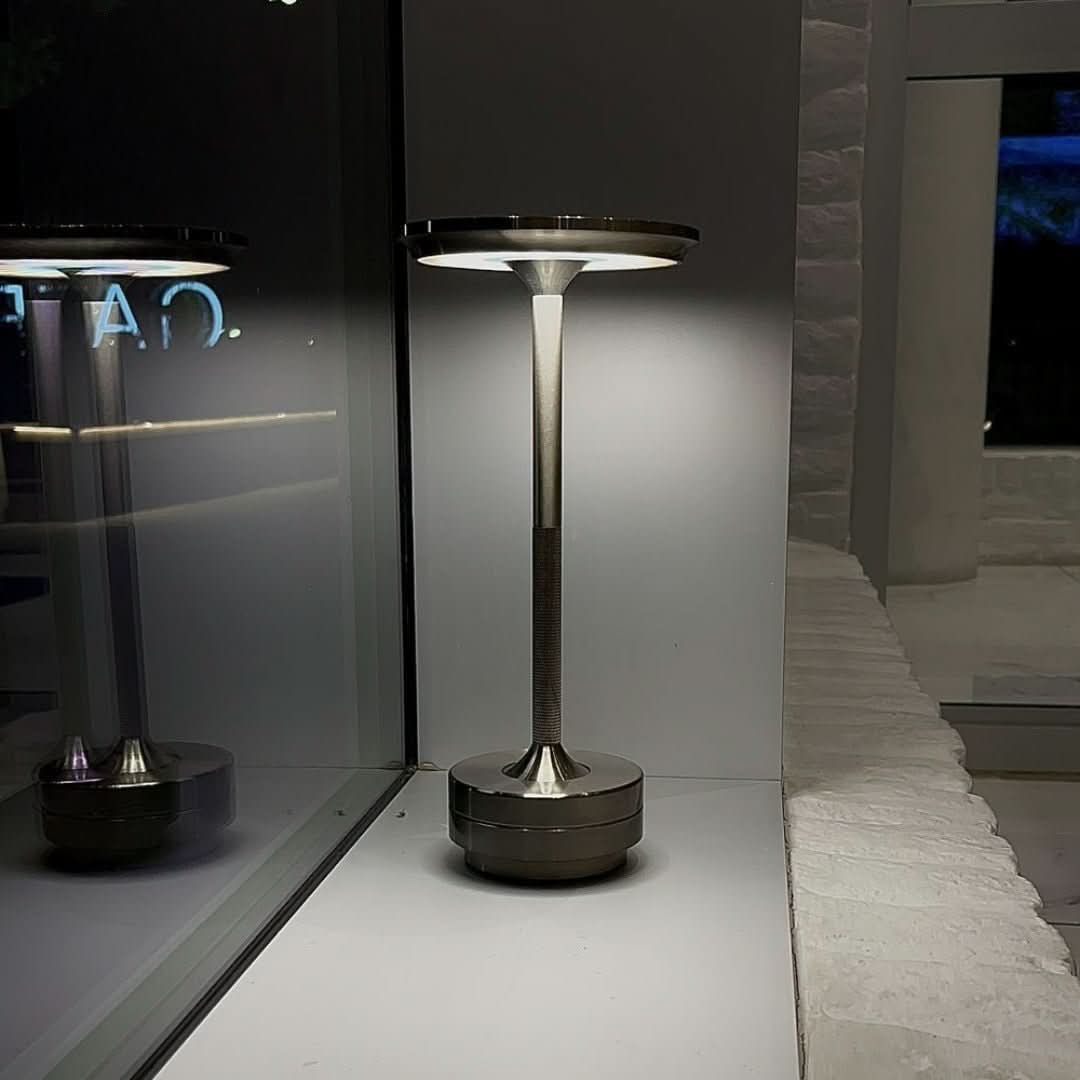 Skorter | Ambient | Metal Wireless Table Lamp