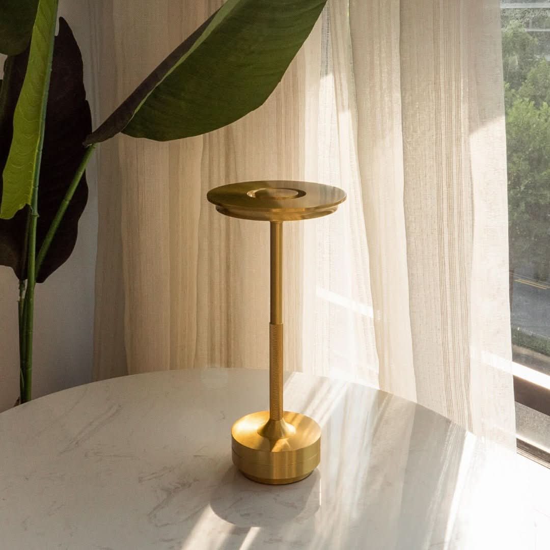 Skorter | Ambient | Metal Wireless Table Lamp