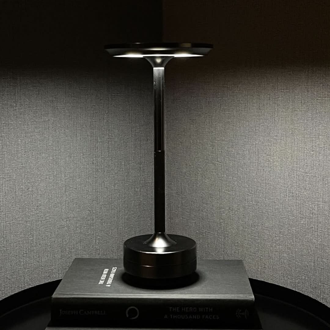Skorter | Ambient | Metal Wireless Table Lamp