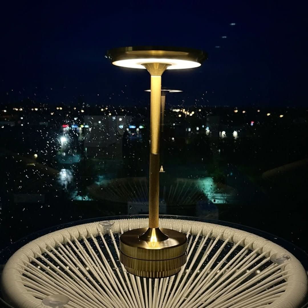 Skorter | Ambient | Metal Wireless Table Lamp