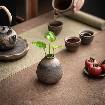 Antique Ceramic Vases - SKØRTER