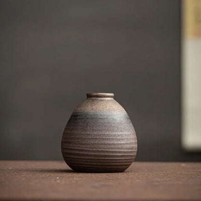 Antique Ceramic Vases - SKØRTER