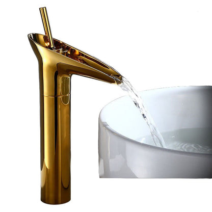 Skorter | AquaFalls – Antique Waterfall Basin Faucet in Brass with Bronze Finish