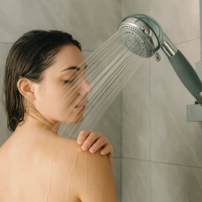 Skorter | EASYWASH – Safe showerhead with gentle modes for seniors & sensitive skin