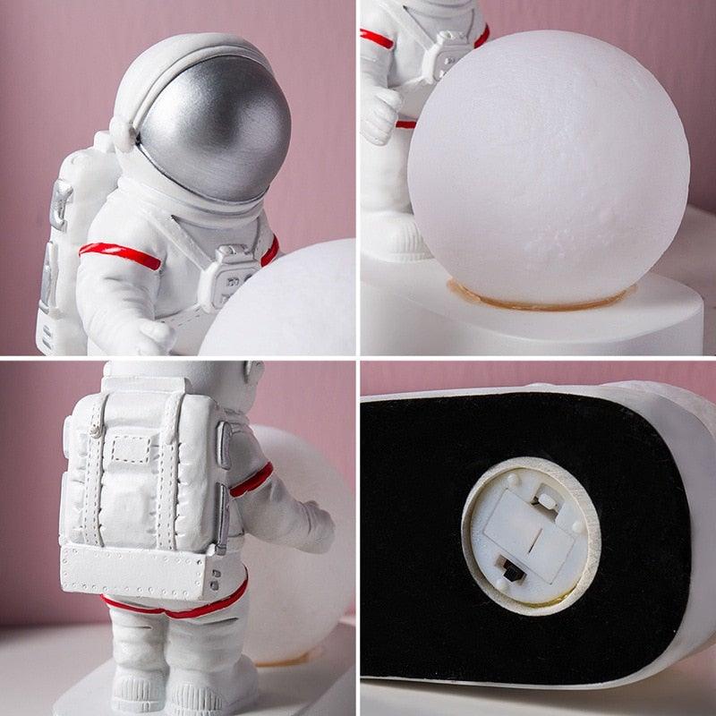 Skorter | Astronaut lamp