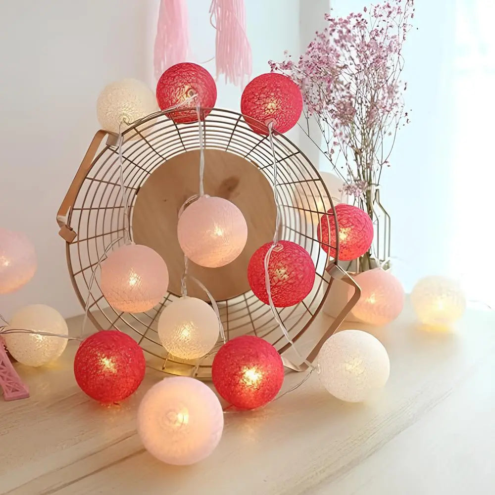 Skorter | Atmospheric Ball String Lights - LumaBreeze
