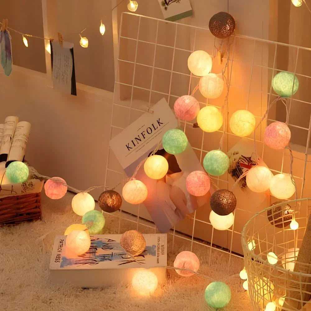 Skorter | Atmospheric Ball String Lights - LumaBreeze