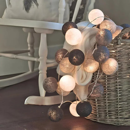 Skorter | Atmospheric Ball String Lights - LumaBreeze