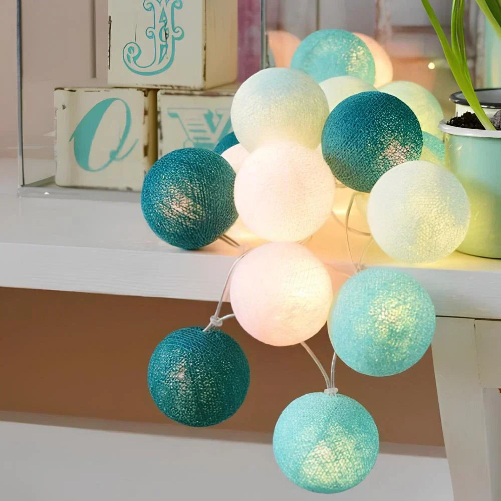 Skorter | Atmospheric Ball String Lights - LumaBreeze