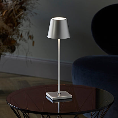 Skorter | Dimmable High Table Lamp