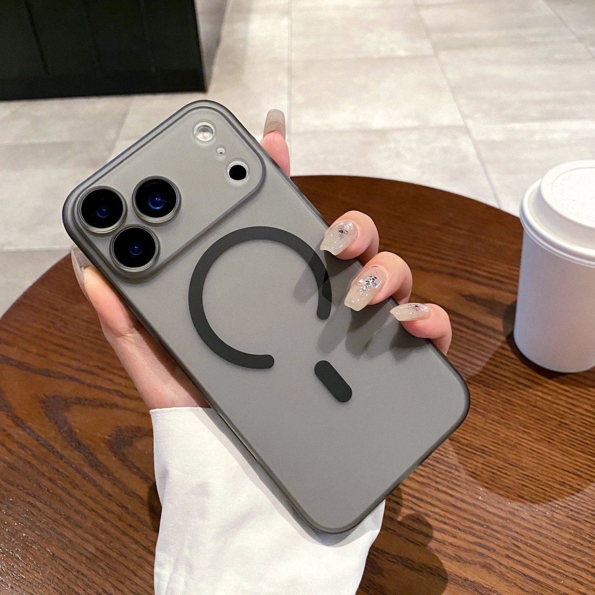 Skorter | AURACLEAR – Ultra-Thin Matte Clear MagSafe Case for iPhone