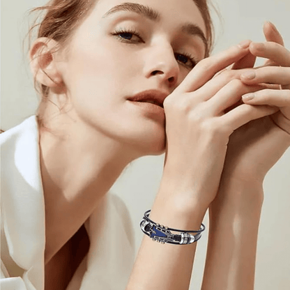 Skorter | AXECHORD – Guitar Leather Bracelet with Vintage-Inspired Design