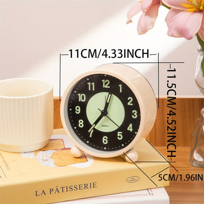 Skorter | EleganceMetal - Chic Metal Alarm Clock with Soft Night Light
