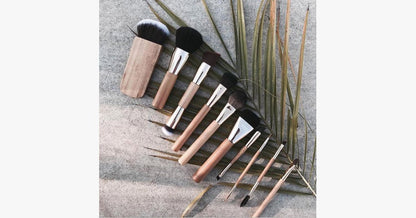 Skorter | 10-piece professional makeup brush set