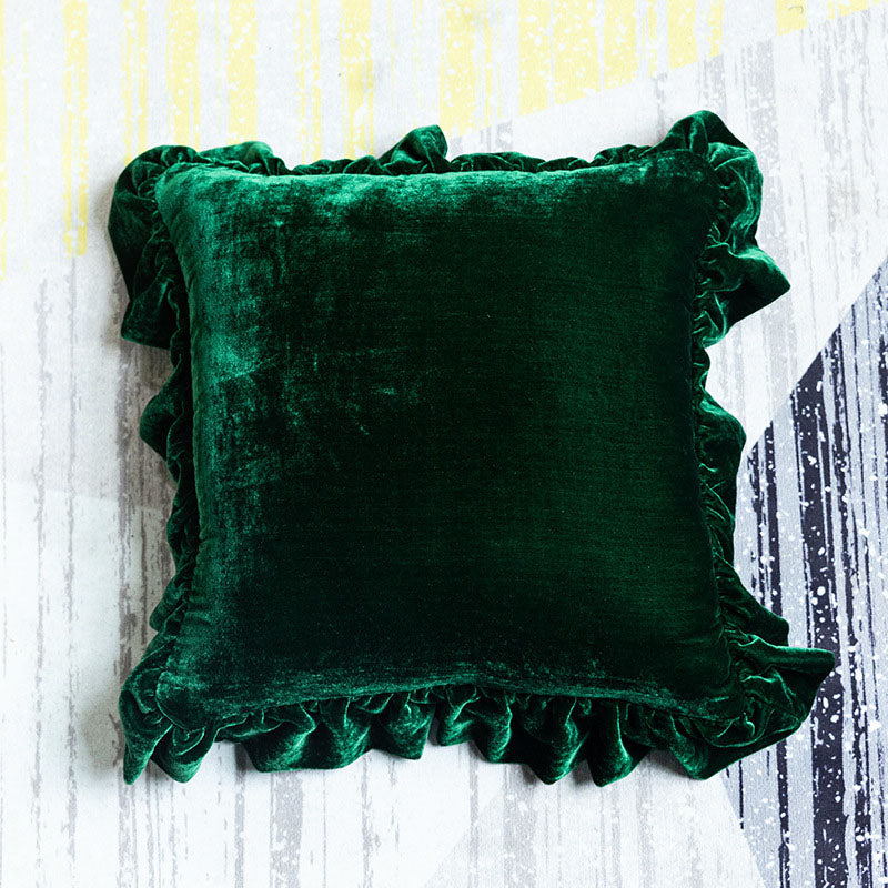 Skorter | Suede Solid Color Pillowcase with Ruffled