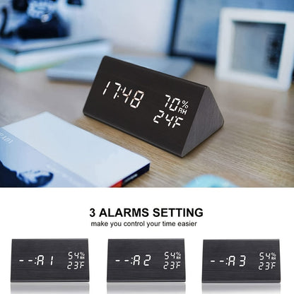 Skorter | NatureClock - Wooden clock with temperature and humidity display