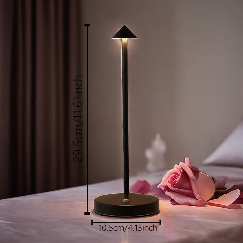 Skorter | ConusLamp - Modern USB Table Lamp