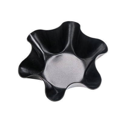 skorter | Flower petal shaped carbon steel backing bowl