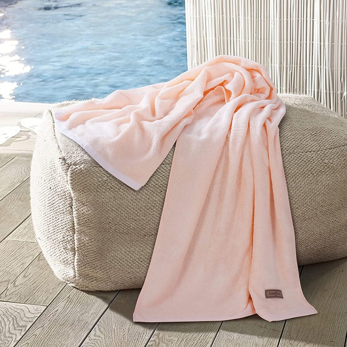 Skorter | Bambora Plush Bath Towel | Extra-soft bamboo fabric for spa, gym, and home use