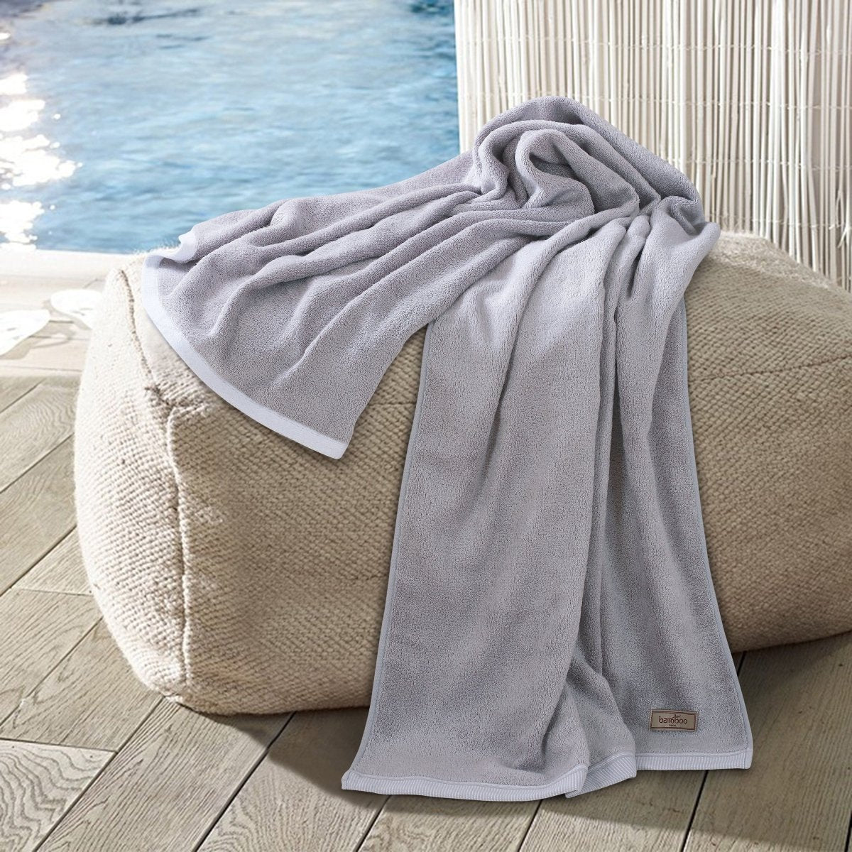 Skorter | Bambora Plush Bath Towel | Extra-soft bamboo fabric for spa, gym, and home use