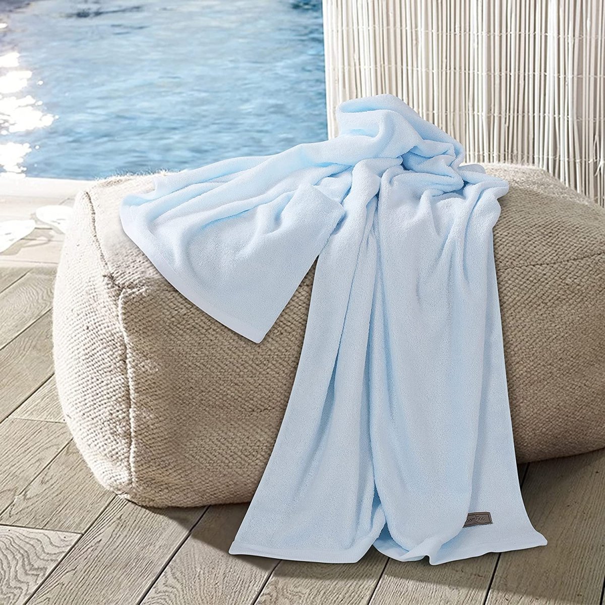 Skorter | Bambora Plush Bath Towel | Extra-soft bamboo fabric for spa, gym, and home use