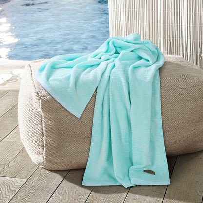 Skorter | Bambora Plush Bath Towel | Extra-soft bamboo fabric for spa, gym, and home use
