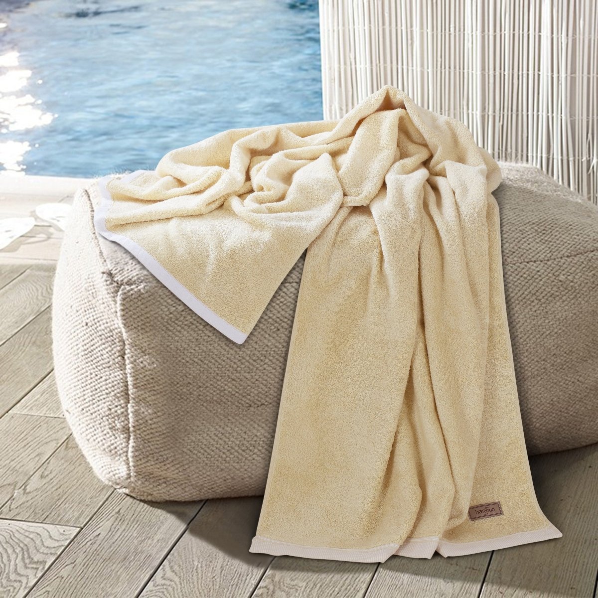 Skorter | Bambora Plush Bath Towel | Extra-soft bamboo fabric for spa, gym, and home use