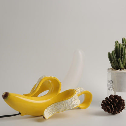 Skorter | Banana Desk Lamp