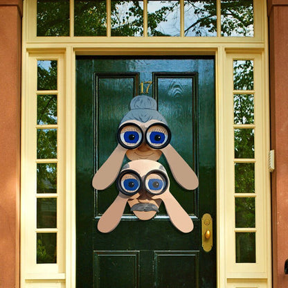 Skorter | Fence Decoration Nosy Old Man and Lady Garden Yard Art