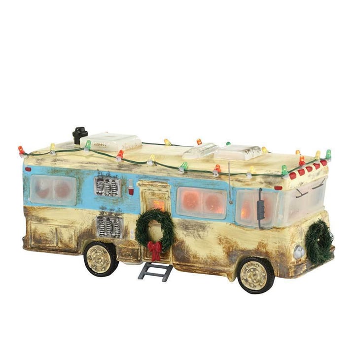 Skorter | National Lampoon’s Christmas Vacation-Inspired Ceramic Village