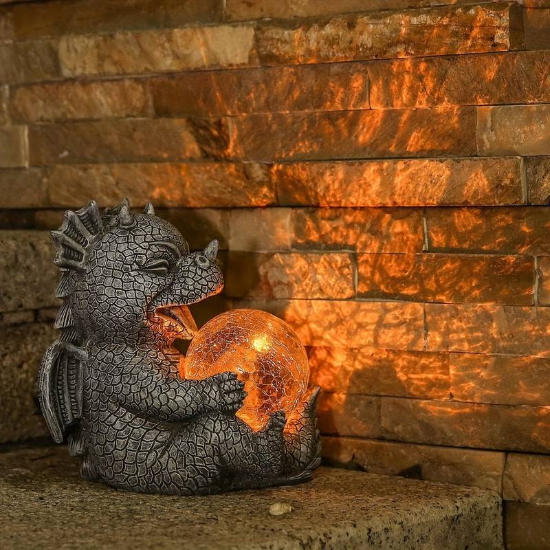 Skorter | Garden Statue - Draconis - Solar Lighting - Resin Dragon Statue Lamp