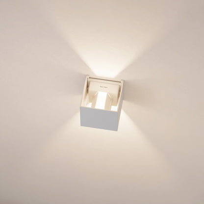 Skorter | LumenGuard - Modern Wall Lamp