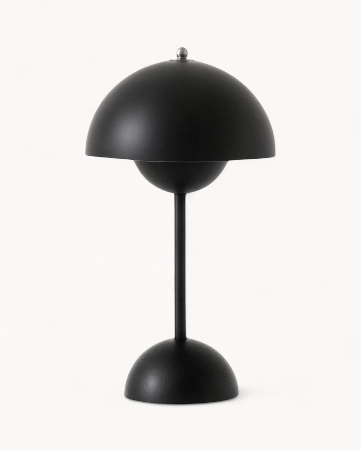 Skorter | NordLight – LED Table Lamp Scandinavian Design, dimmable and sustainable in metal