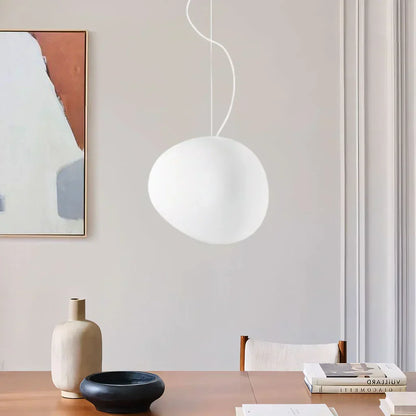 Skorter | pendant lamp in white stone shape for ambiance lighting