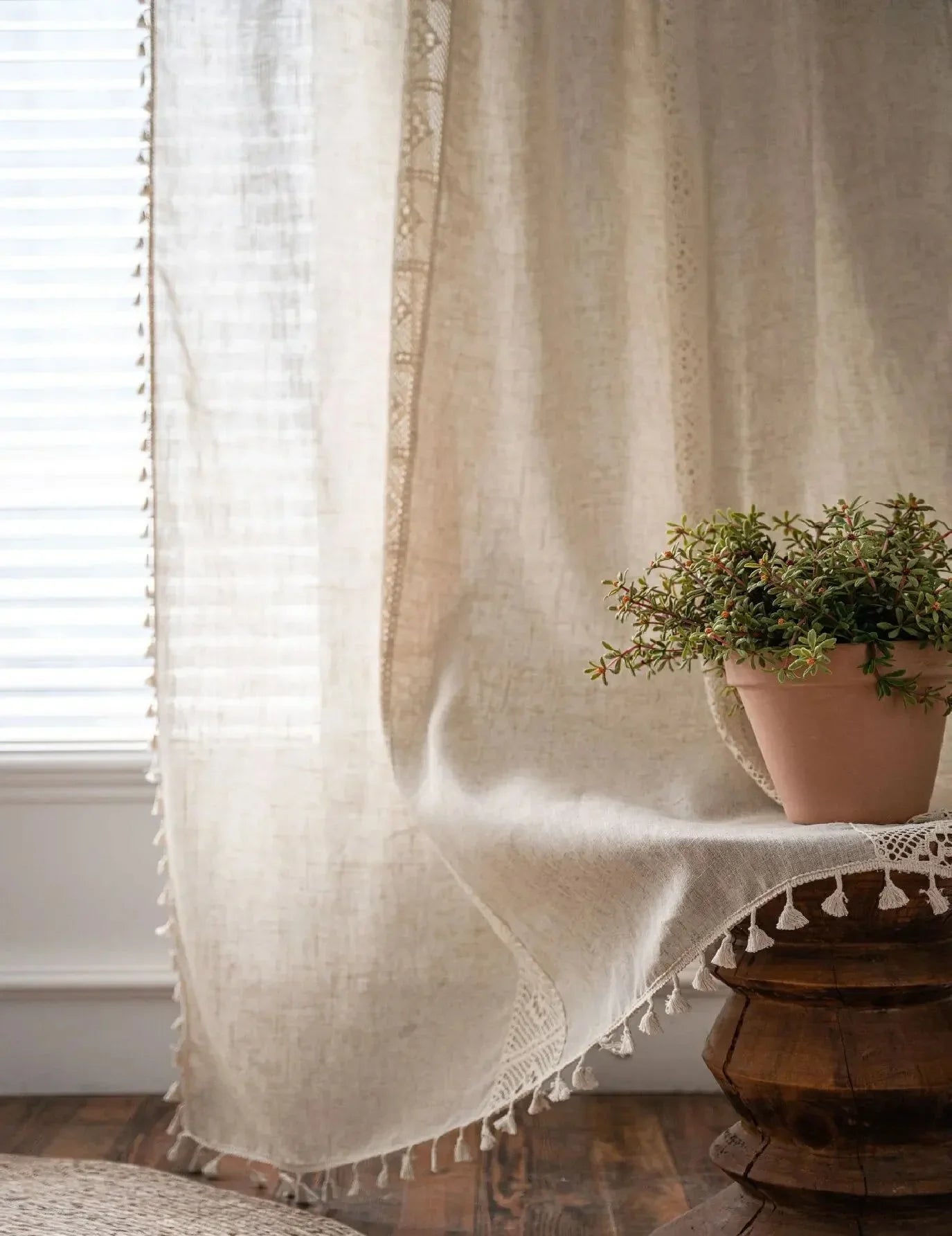 Skorter | BOHO BREEZE | MINIMALIST CURTAIN