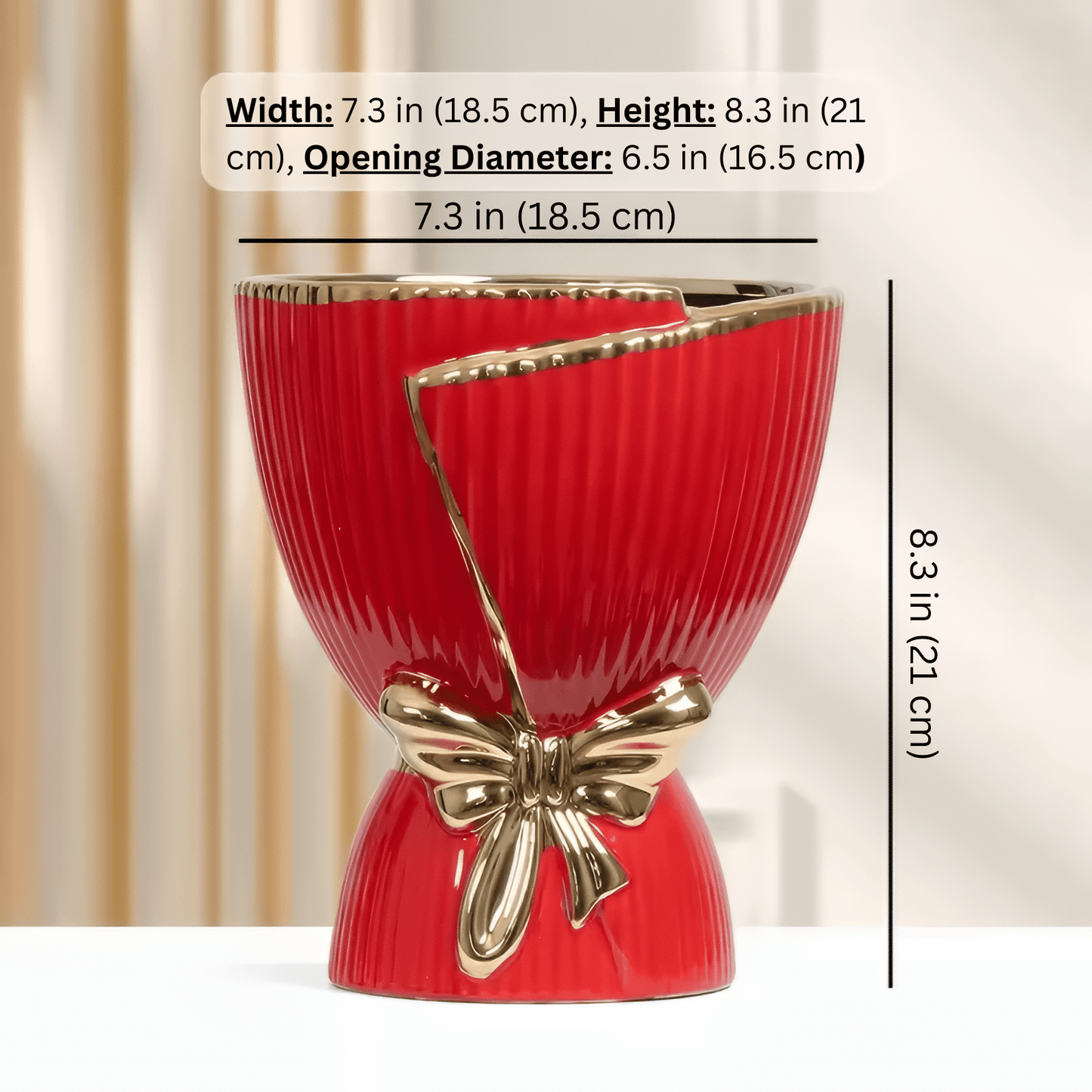 Skorter | BOLD BOW VASE | MODERN VASE