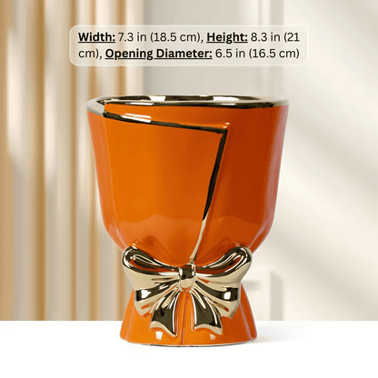Skorter | BOLD BOW VASE | MODERN VASE