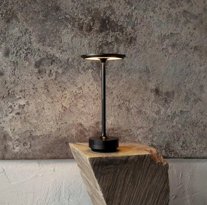 Skorter | Mare table lamp