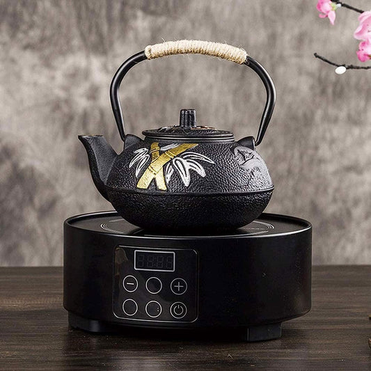 Skorter in Japanese iron pot