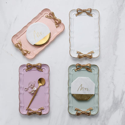 Skorter | Bow resin serving board