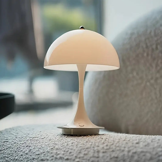 Skorter | NordGlow | Luxurious and Modern Table Lamp