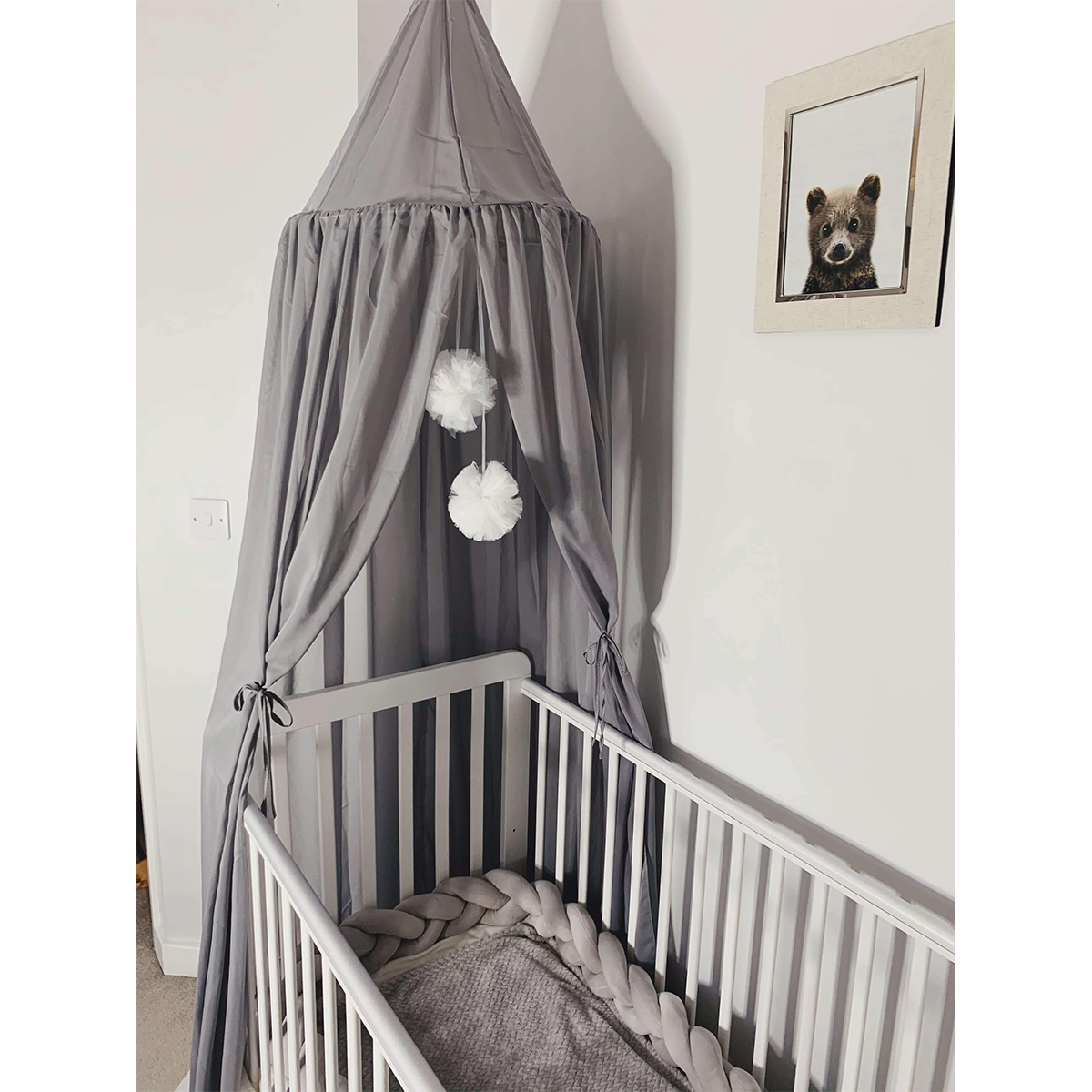 Skorter | Children's room canopy in Nordic style