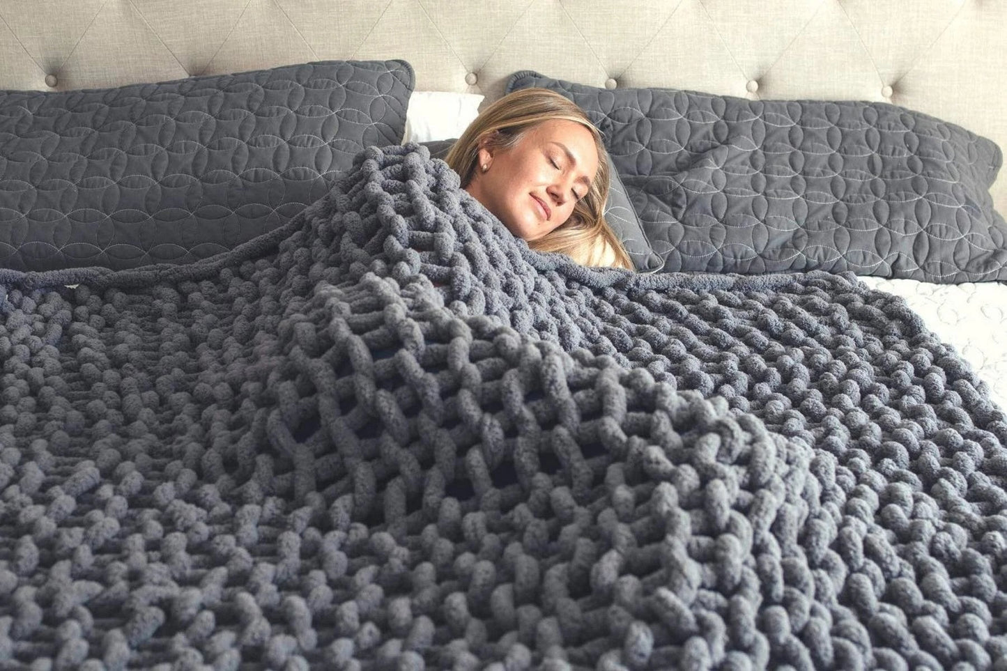 Skorter | Chunky Knit Blanket