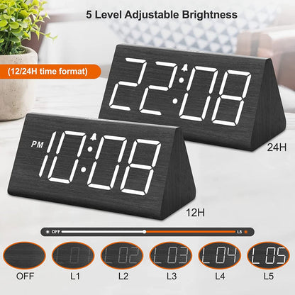 Skørter | Three Digital Alarm Clock with USB Port, Loud Alarm, Dimmer, and Snooze Function